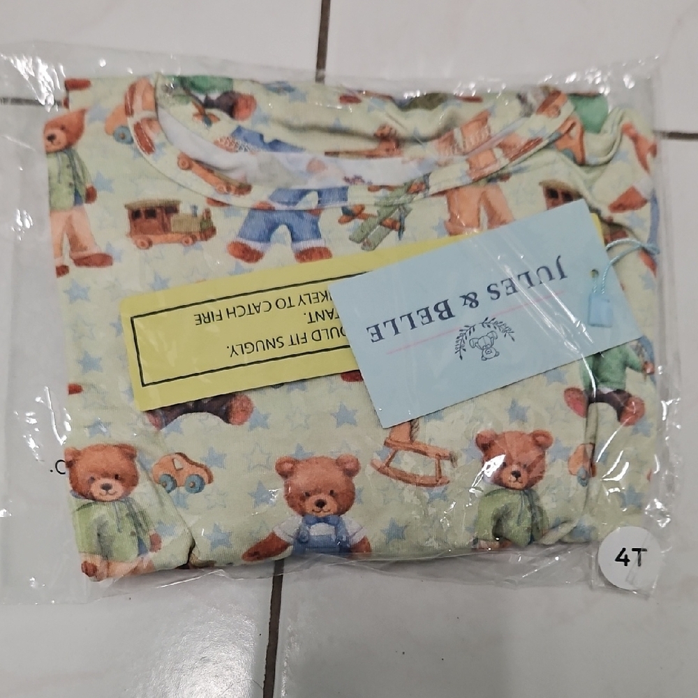 Jules and Belle teddy pajamas 4t